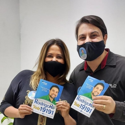 Minha amiga pessoal e apoiadora, Jô, obrigado pelo carinho!